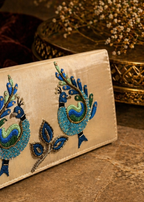 Morni Clutch