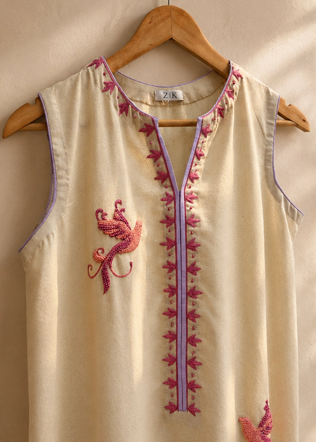 Lawn Karandi Kurta